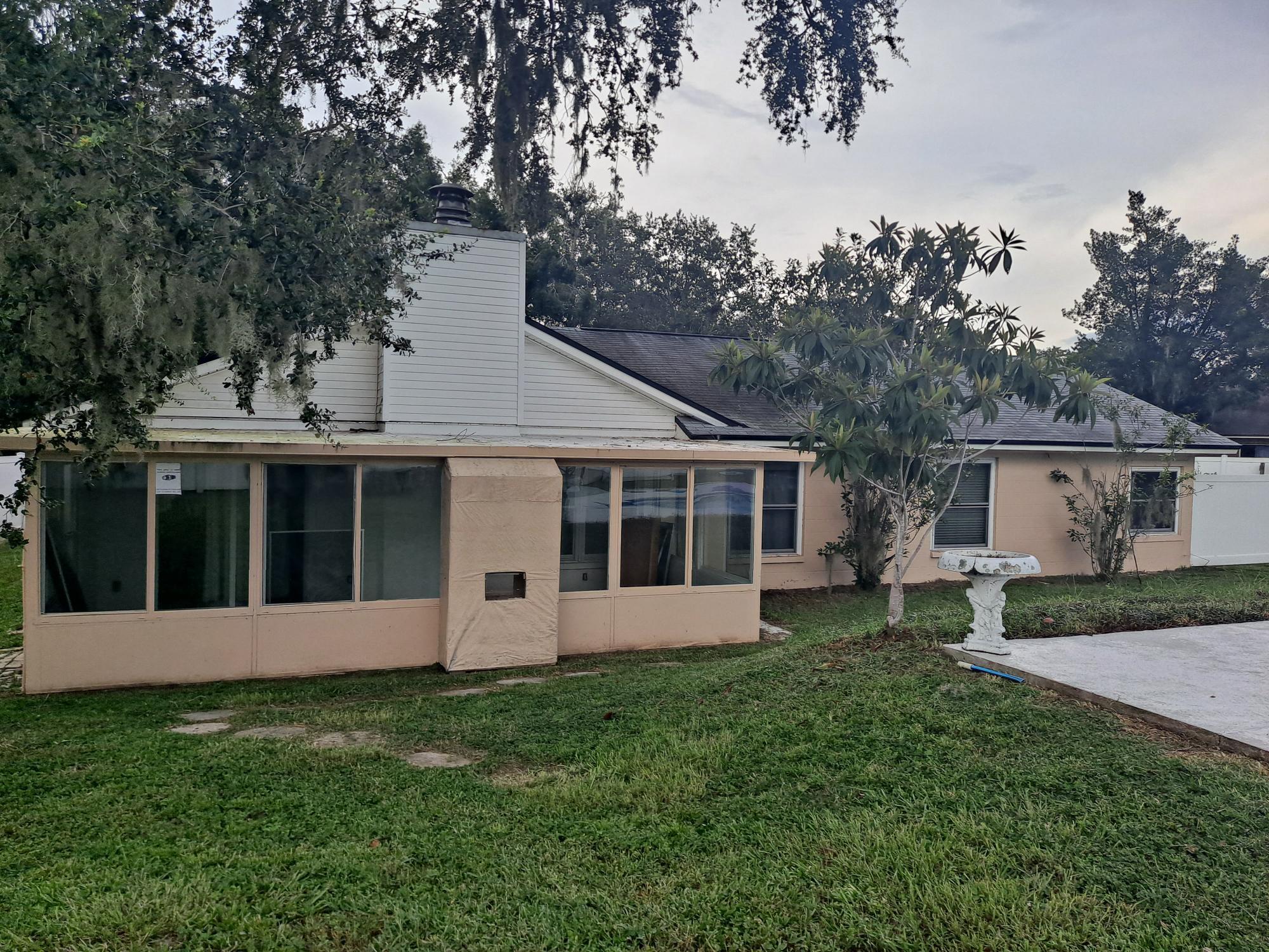 Building Photo - 811 Granite Rd