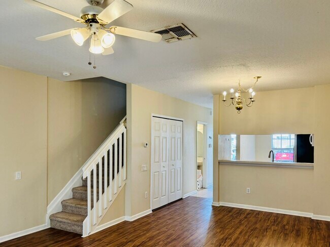 Building Photo - 2865 Woodlands Park Ct