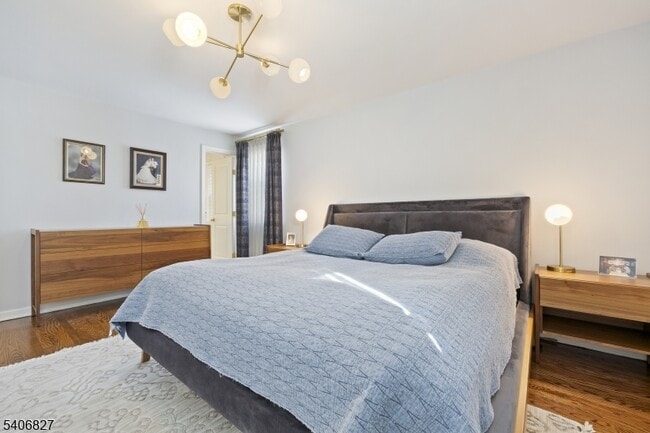 Building Photo - 23 Victor Ave