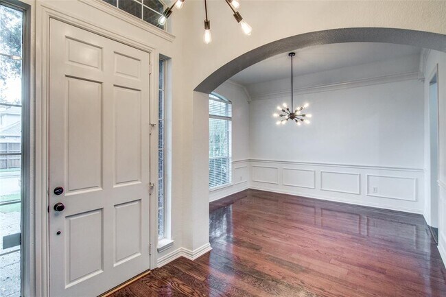 Building Photo - 6333 Westblanc Dr