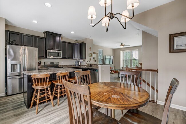Building Photo - Call Sabrina Thomas at 757-767-0767 for more information