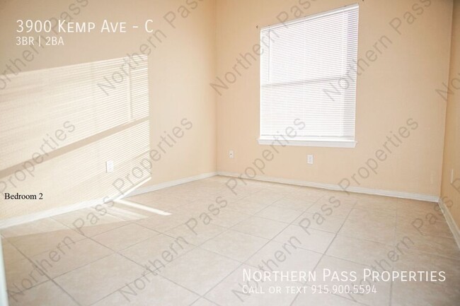 Building Photo - 3 Bedroom Apt Close to Fort Bliss!