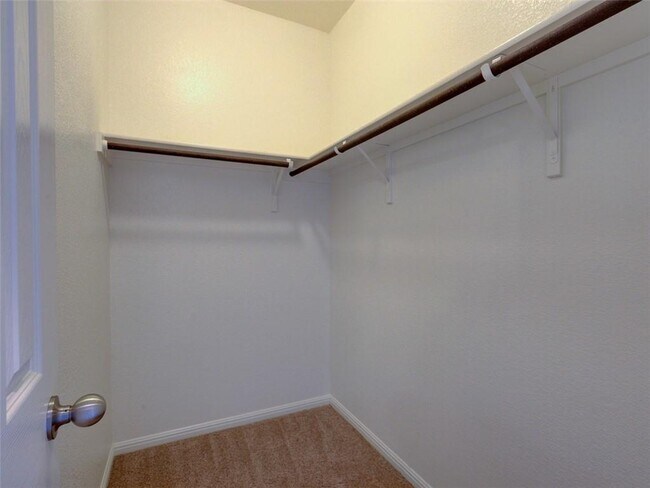 Building Photo - 1701 S Bell Blvd