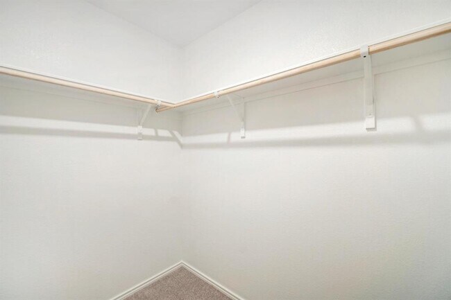 Building Photo - 23437 Firelight Dr