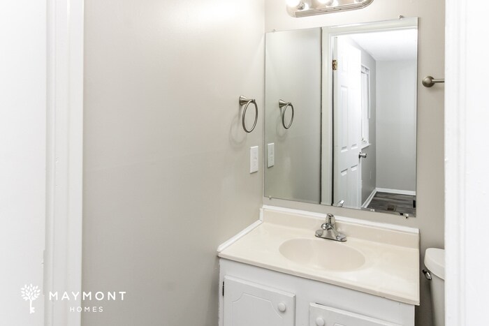 Building Photo - 5 Forestgate Ct