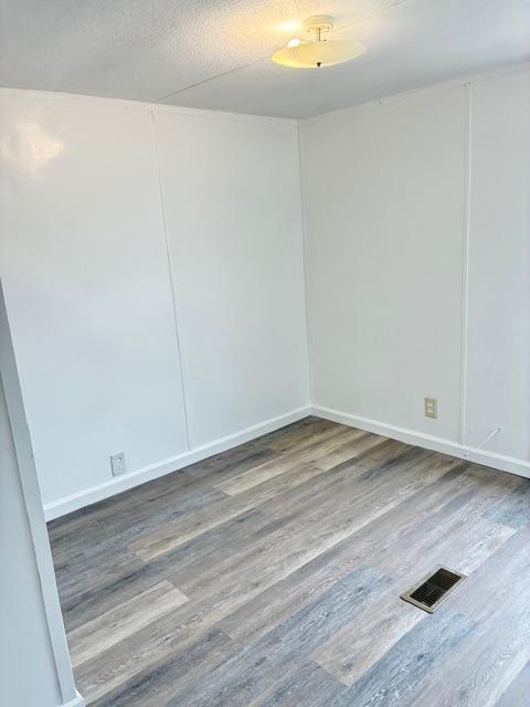 Building Photo - 2323 Wysteria Ln