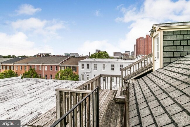 Building Photo - 1 W Henrietta St