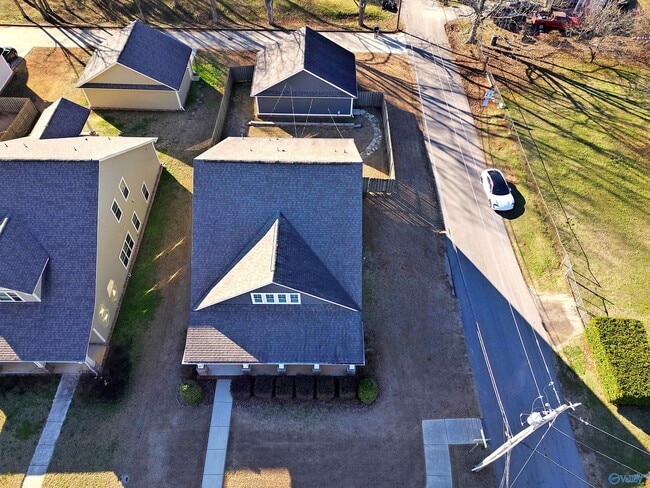 Building Photo - 4260 Sullivan St