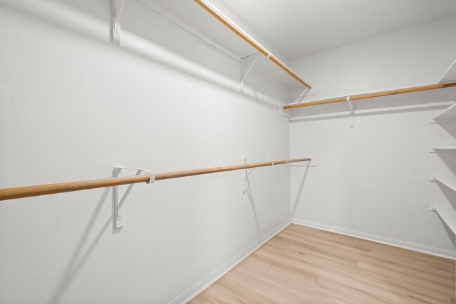 Building Photo - 29030 Fox Fountain Ln