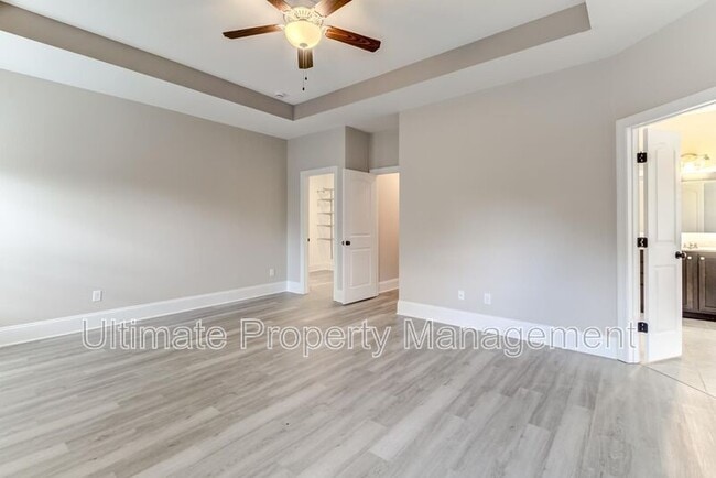 Building Photo - 1202 Matteo Dr