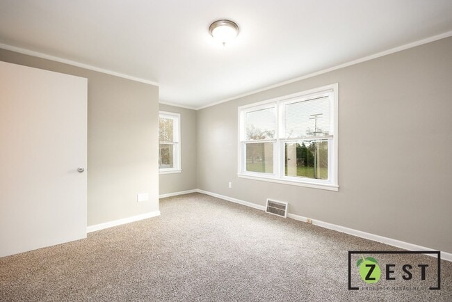 Building Photo - Greiner Apartments