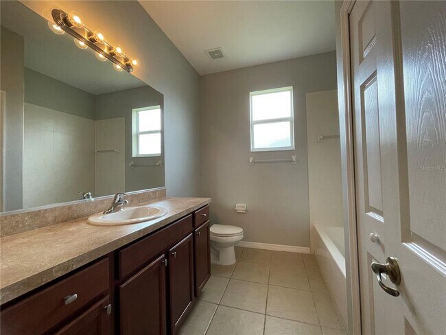 Building Photo - 2428 129th Ave E