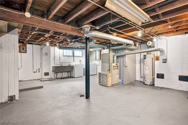 Building Photo - 4313 Neville Rd