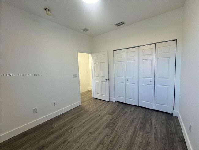 Building Photo - 3448 W 114th Terrace