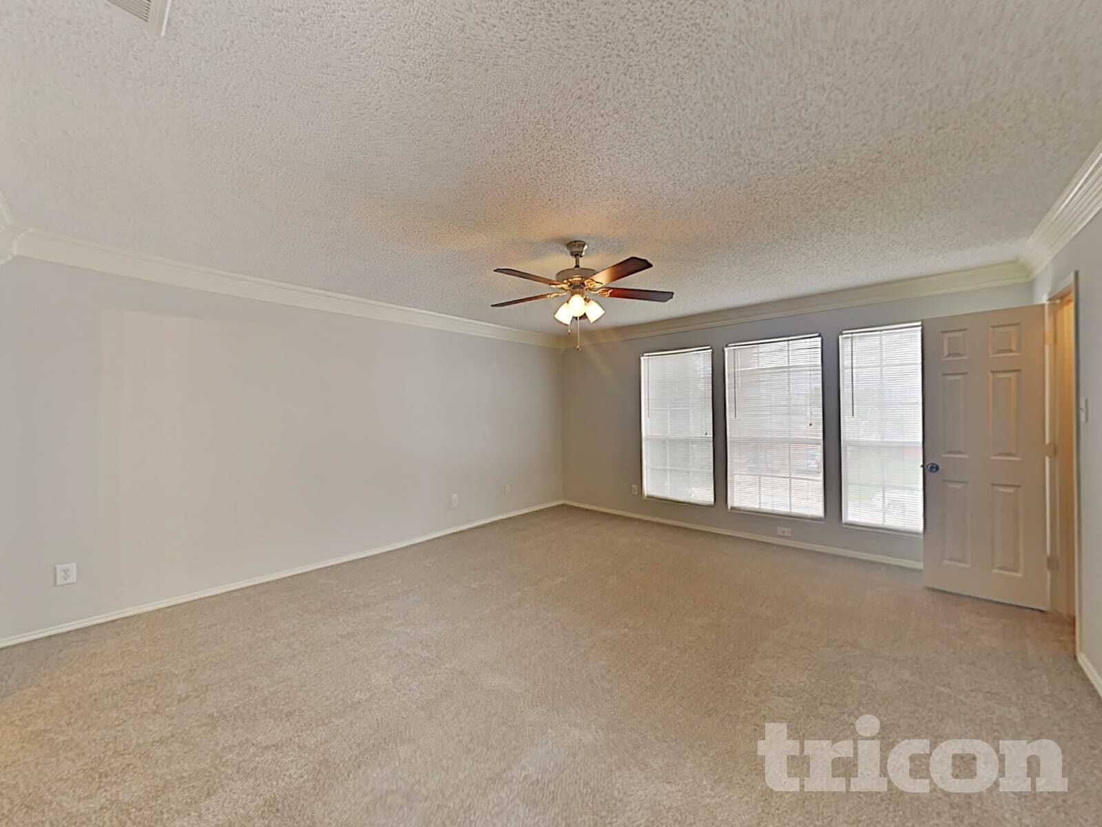 Building Photo - 3022 Autumn Run Dr
