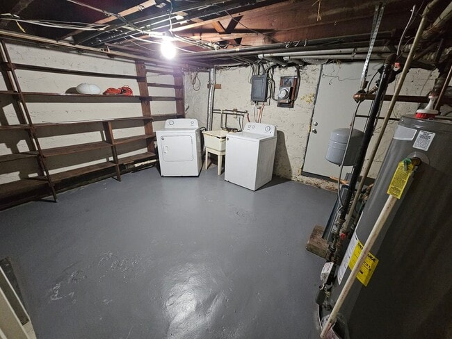 Building Photo - 2 Bedroom 1 Bathroom in Belair-Edison