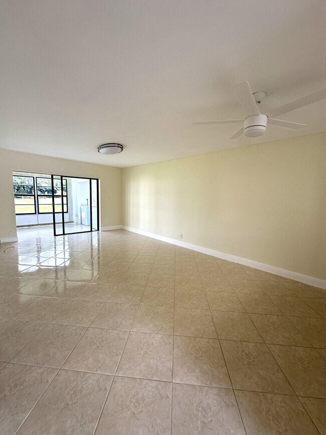 Building Photo - 9440 SW 8th St