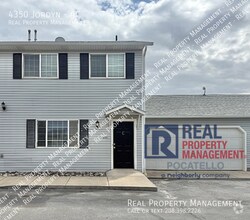 Building Photo - 3 Bedroom 1.5 Bath Townhouse - 2 car garage