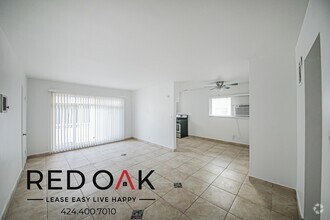 Building Photo - Stylish and Bright One Bedroom with Large ...