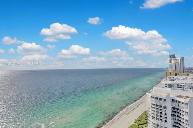 Building Photo - 16699 Collins Ave