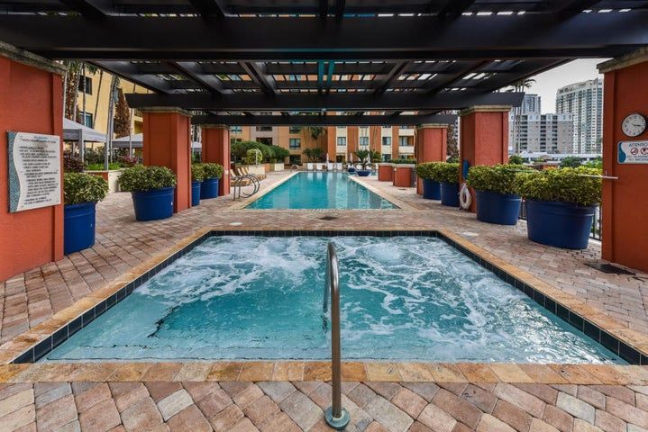 Building Photo - 110 N Federal Hwy