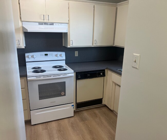 Building Photo - 2818 S O St