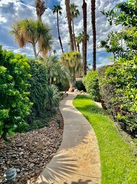 Building Photo - 278 San Vincente Cir