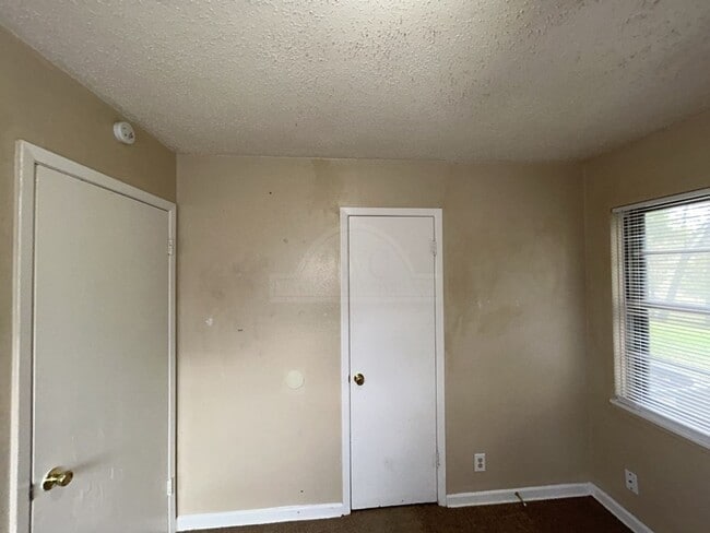 Building Photo - 510 N 24th St