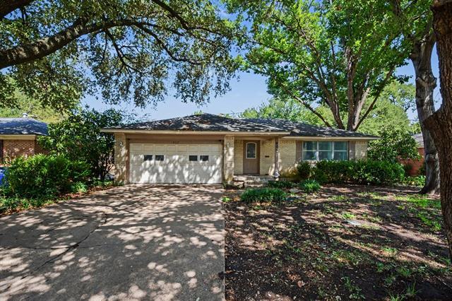 Building Photo - 8057 Fall River Dr