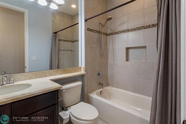 Building Photo - 8127 Rainforest Jasper Ln
