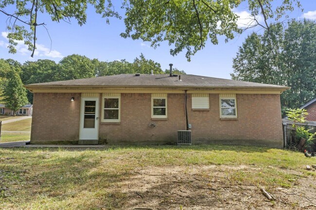 Building Photo - Welcome to your gorgeous new home!