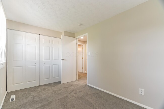 Building Photo - 2520 Blue Rock Blvd
