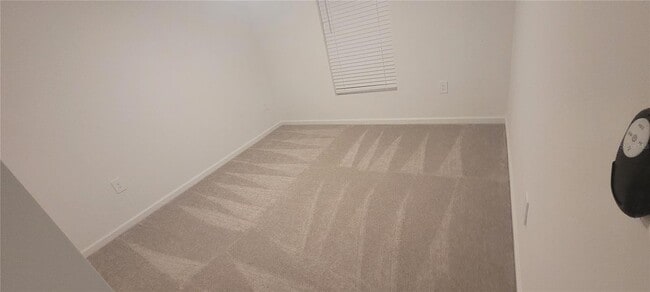 Building Photo - 2704 Pioneer Trl