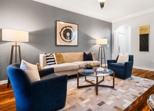 Building Photo - 6900 Lake Woodlands Dr