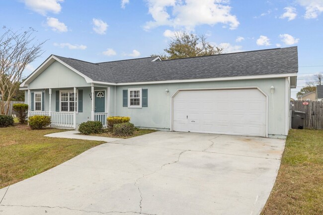 Building Photo - 504 Sumrell Way