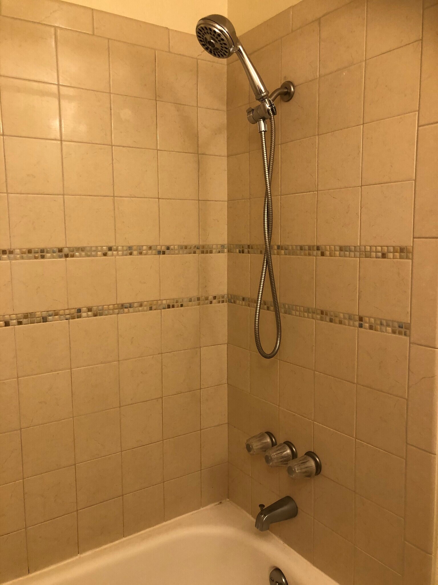 Building Photo - 6479 137th Ave NE