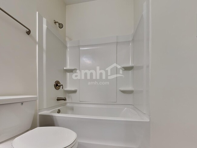 Building Photo - 145 Sweet Gum Dr