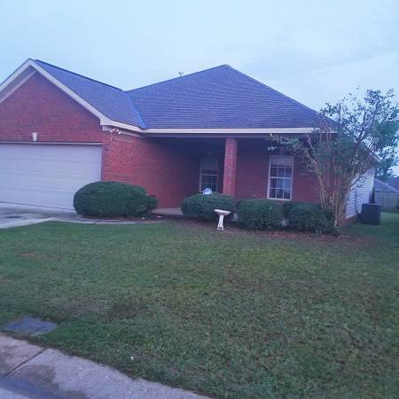 Building Photo - 331 Split Rail Dr