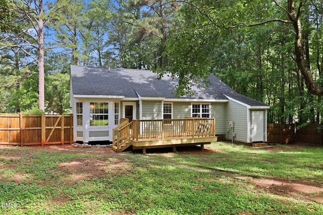 Building Photo - 108 Bristol Ct