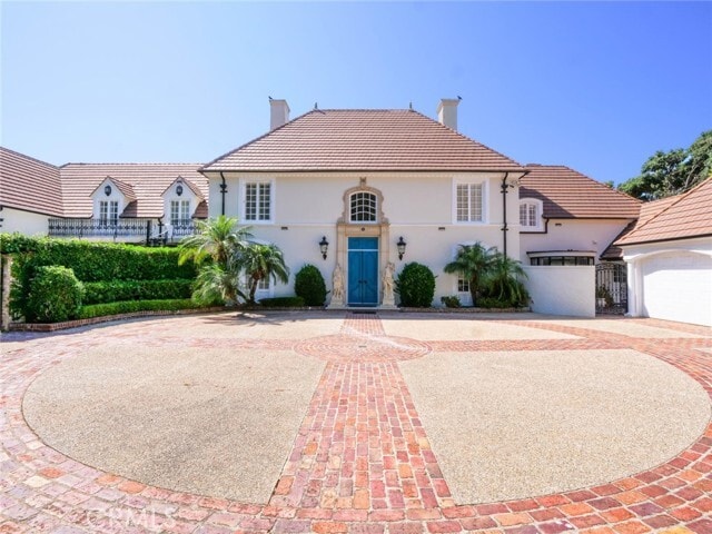Building Photo - 605 Paseo Del Mar