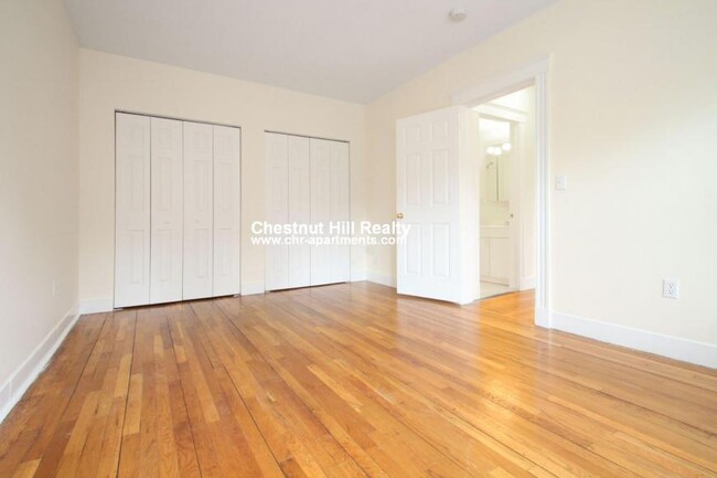 Building Photo - bedroom in Cambridge MA 02138