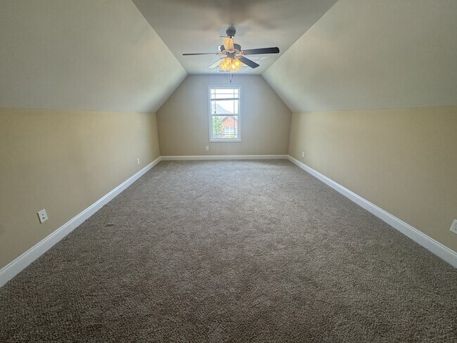 Building Photo - 3617 Jerry Anderson Dr