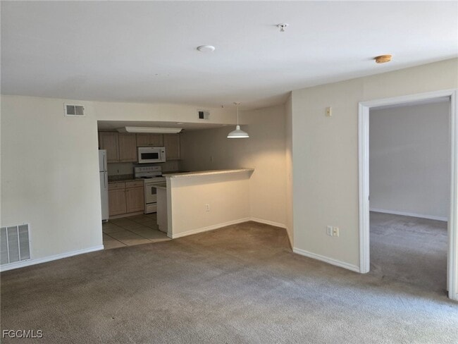 Building Photo - 1753 Four Mile Cove Pkwy