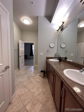 Building Photo - 7865 Vallagio Ln