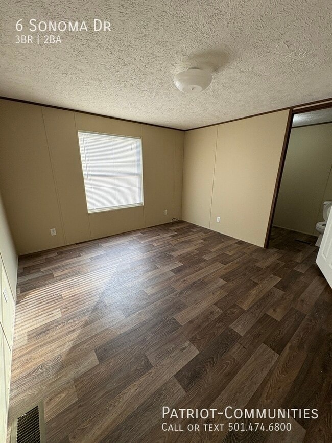 Building Photo - 6 Sonoma Dr