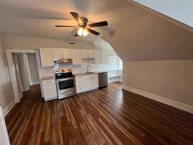 Building Photo - 1114 Union St