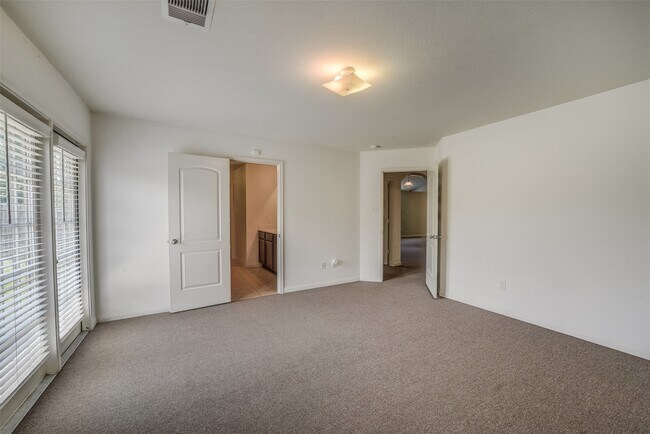 Building Photo - 22719 Tabberts Wy