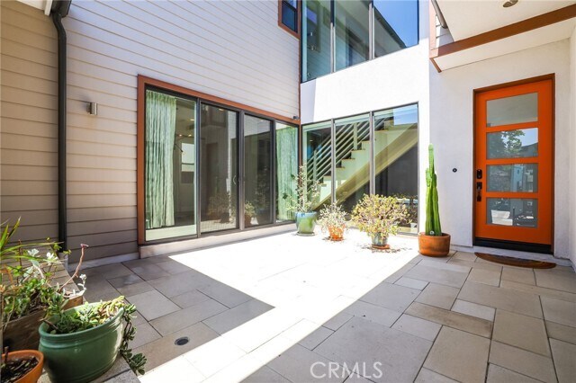 Building Photo - 1650 Murano Pl