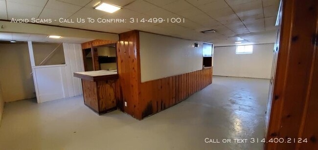 Building Photo - 7905 Bloom Dr