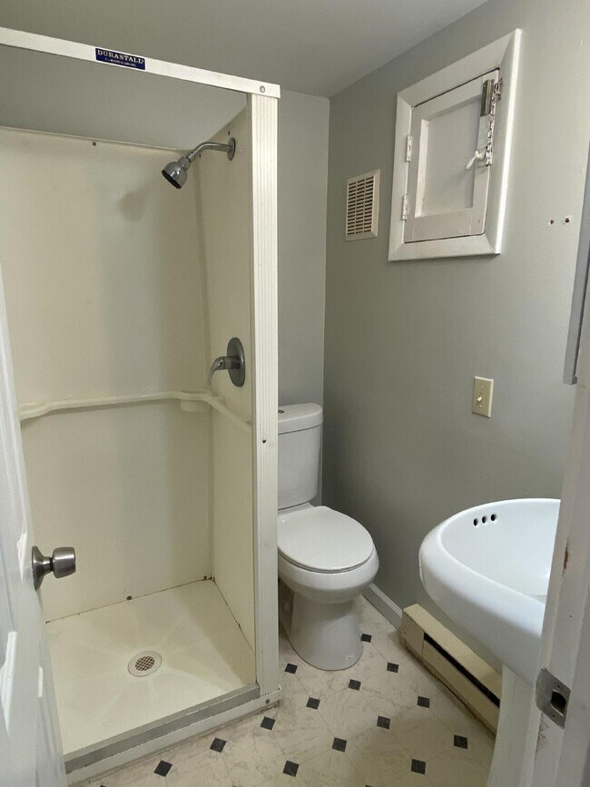 Building Photo - 1261 NY Route 7-#6